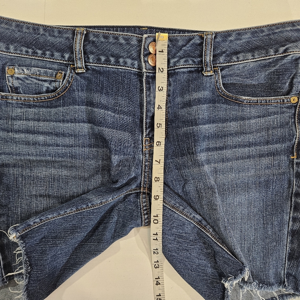 American Eagle Outfitters Artist cut-off denim jean shorts women's size … - Picture 5 of 11